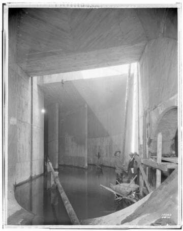 Long Beach Steam Station, Plant #3 - Discharge Tunnel