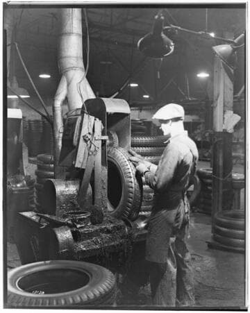 L1.1 - Lighting, misc. - Rubber Tire machine