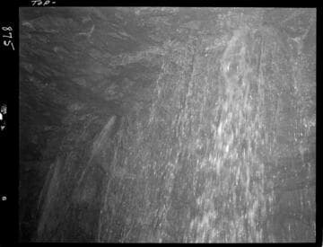 Big Creek - Mammoth Pool - Outlet heading making water at seam