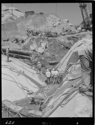 Big Creek - Mammoth Pool - Slush grouting in bottom of cutoff trench