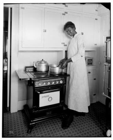 Electric Range  with cook