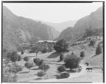 B1.1 - Buildings Miscellaneous - Craggs Country Club