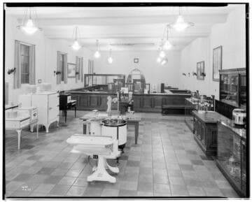 Edison Office interior at San Bernardino