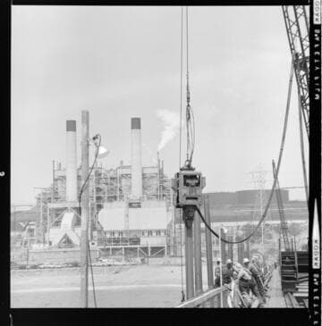 Work underway on the pier for cooling water conduits at El Segundo Generating Station