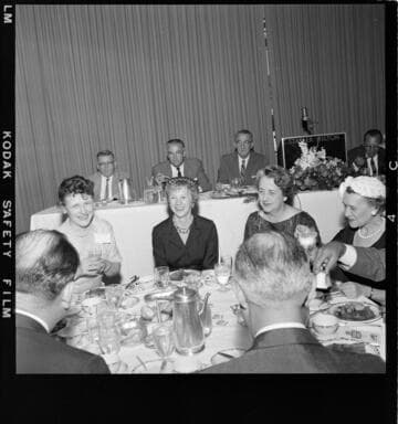 Awards banquet presenting "Dine Better Electrically" award to Uncle Johns Pancake House