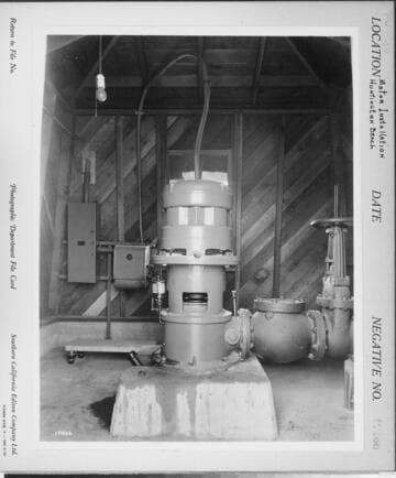 P4 - Pumping Plants - Motor installation at Huntington Beach