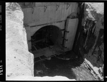 Big Creek - Mammoth Pool - Diversion tunnel