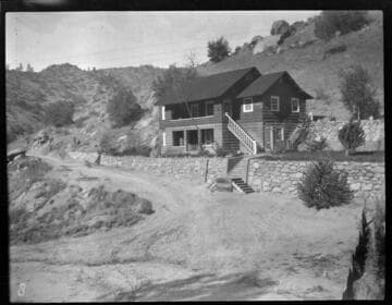 Cabins in foothill oak woodland