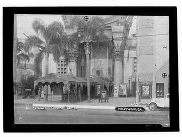 Entrance, Chinese Theatre, Hollywood, Cal