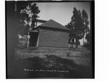 Adobe on the road to Venice