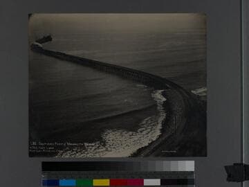 Southern Pacific Mammoth Wharf, 4700 feet long, Port Los Angeles, Cal