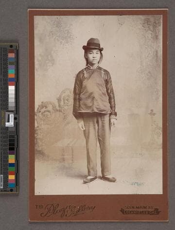 Portrait of a Chinese boy, standing