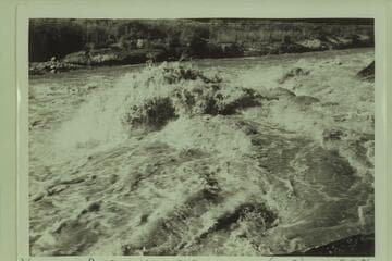 Vulcan Rapid. Approximate flow: 16,000 cfs
