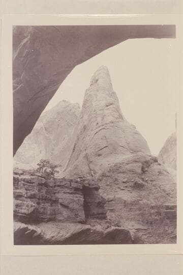 Upstream from under Gregory Bridge