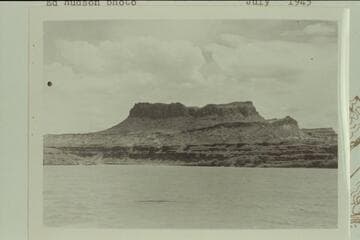 Butte northwest from Mile 161 in Glen Canyon