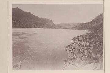 Trackyte Rapids down. Brown-Stanton Survey. Down to |Two and Four Mile Creek