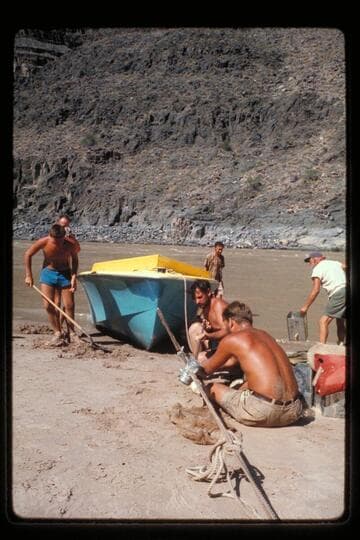 Dry docking "Wee Yellow"