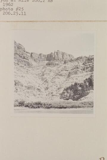 Side canyon at Mile 206.2 right bank