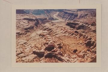 Head of drainage into Spanish Bottom. The graben named Surprise Valley is upper right. Spanish Bottom is upper center. Rapids #1 and #2 are in distance at bend to the right