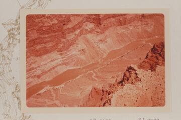 Rapid 17 at right heads at Mile 204.25; Rapid 18 at center heads at Mile 204.1; Rapid 19 at left heads at Mile 203.7. Compare 615 CTCN 204.5