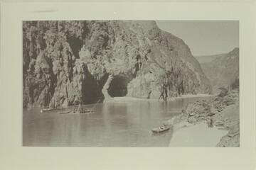 Diamond Drill, Black Canyon. The drilling is preparing for Hoover Dam