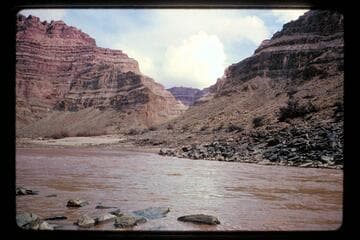 Up to side canyon at Mile 200.2