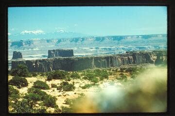 La Sals; Buttes of the Cross