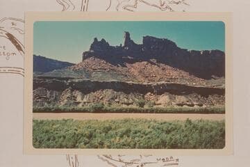 Buttes at the upriver side of Horsethief Canyon from the left bank in Labyrinth Canyon