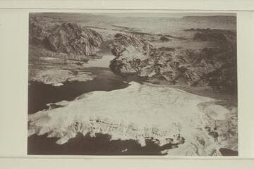 Sand Point in the lower part; Iceberg Canyon above.  The Lake is partly filled