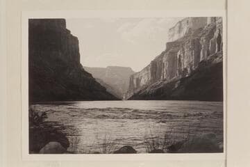 Upriver view from the mouth of Kwagunt Creek. Preliminary gauge at Lees Ferry: 91,800 cfs