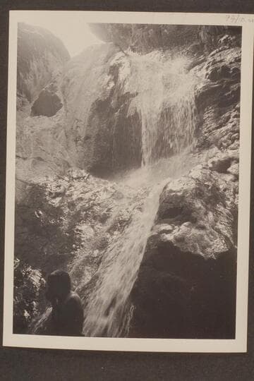 Fall in the travertine block at mouth of Travertine Canyon
