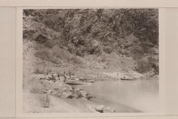 Loading the motor boats at Bright Angel Creek