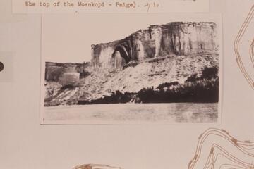 Arch in Wingate sandstone.  Mile 47.8 right bank