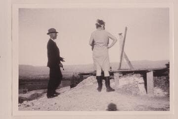 Dave Rust. Print shown to Dave 1955, Oct. but Dave did not identify the figure at right