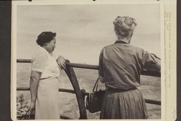 Lodell and Margaret take in the Points. South Rim