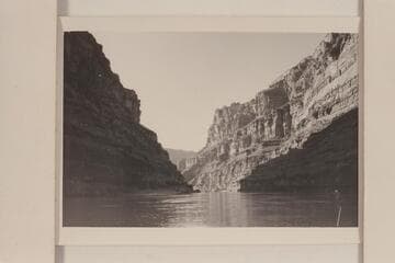 Taken during cruise 1966, Sep., looking downriver from about Mile 185.2 near mouth of side canyon at left bank which LaRue planned to use as a spillway from the 30 Mile Damsite