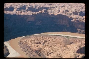 Below the mouth of the San Juan River