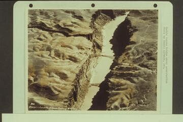 Marble Canyon Bridge under construction