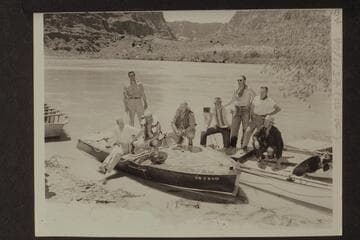 Preparing for departure from Lees Ferry