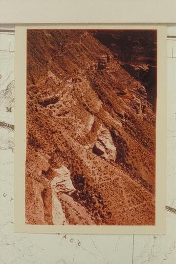 Trail from Great Thumb to spring at head of 140 Mile Canyon