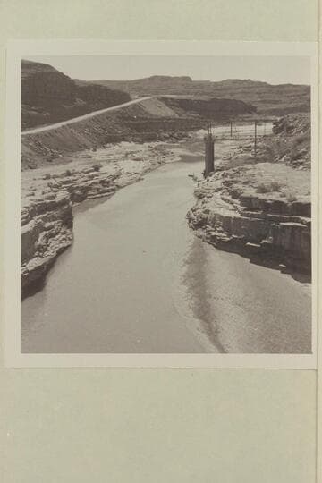 Up the San Juan River from the bridge at Mexican Hat. The gauge was about 20 cfs