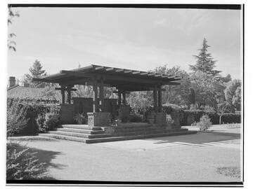 Crow-Crocker residence