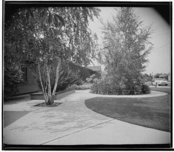 Landscaping for Jean Lawson: Gerow, Floyd, residence
