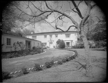 Oberon, Merle, residence