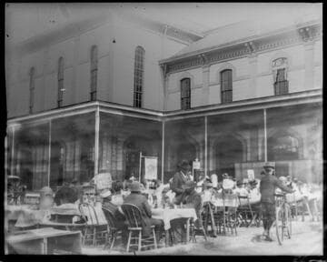 Houston. Open air restaurant