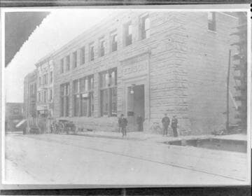 The Edison Electric Company General Office Building on 120 & 4th Streets in Los Angeles. "Sammy" Darnell