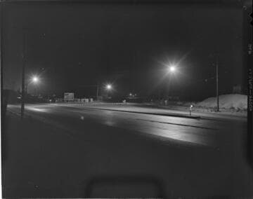 Streetlighting at intersection