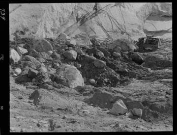 Big Creek - Mammoth Pool - Excavation in river bottom - damsite
