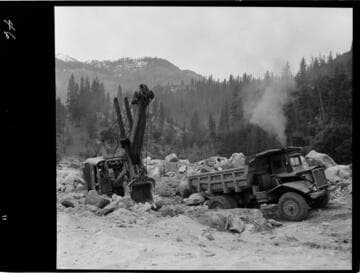 Big Creek - Mammoth Pool - Construction of access road to San Joaquin bridge site
