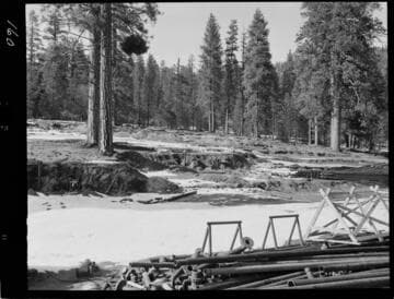 Big Creek - Mammoth Pool - General view of trailer court area
